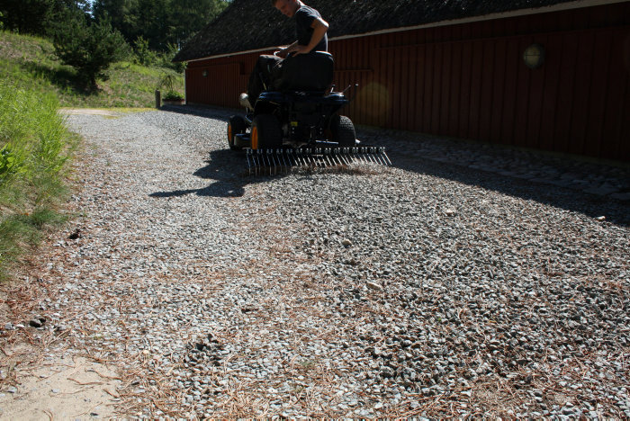 Trolla rive til plentraktor 120 cm